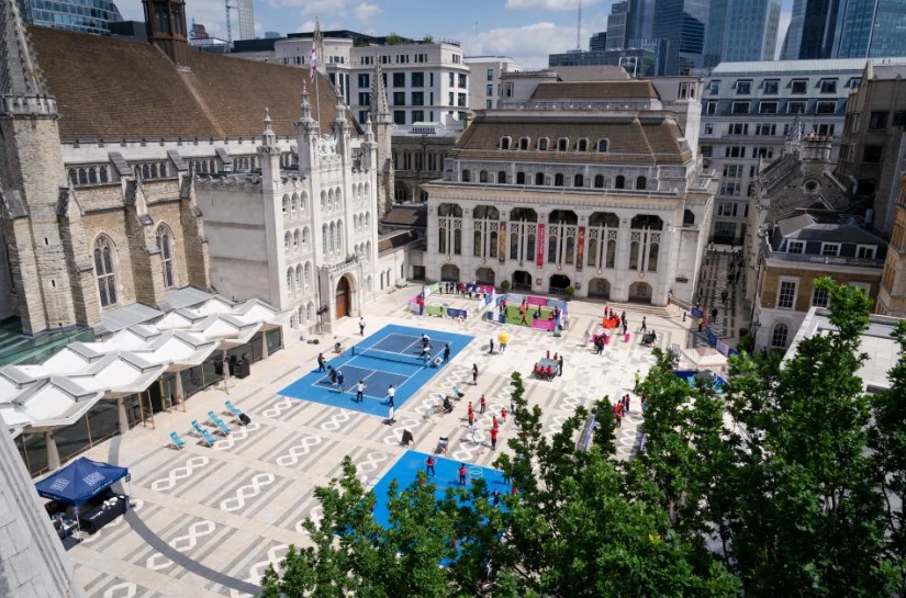 Children playing at London Sports Festival's 3x3 basketball pop-up court in Paternoster Square